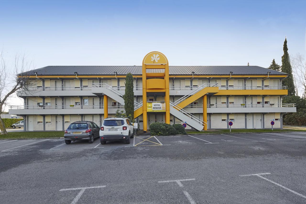 Premiere Classe Avignon Parc Des Expositions Hotel Exterior photo